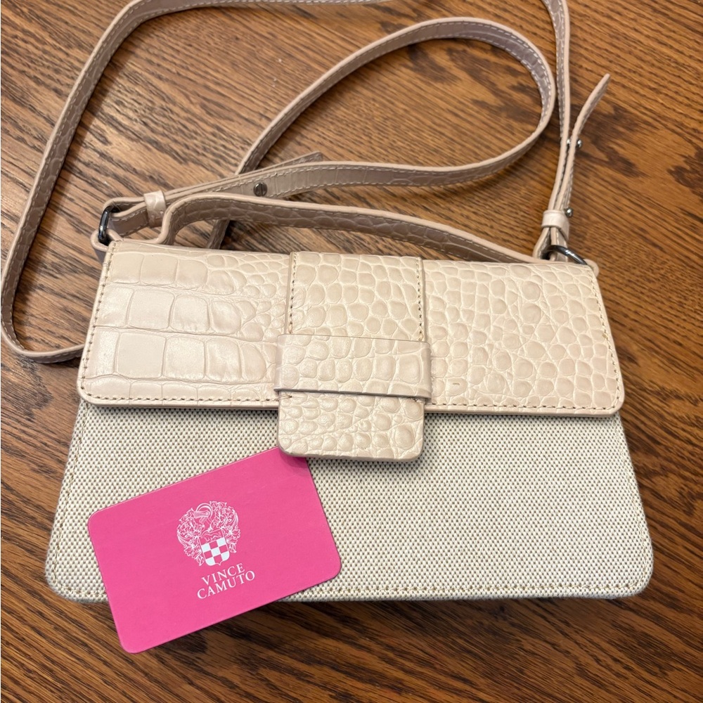 Vince Camuto Beige Croc-Embossed Crossbody Bag EUC
